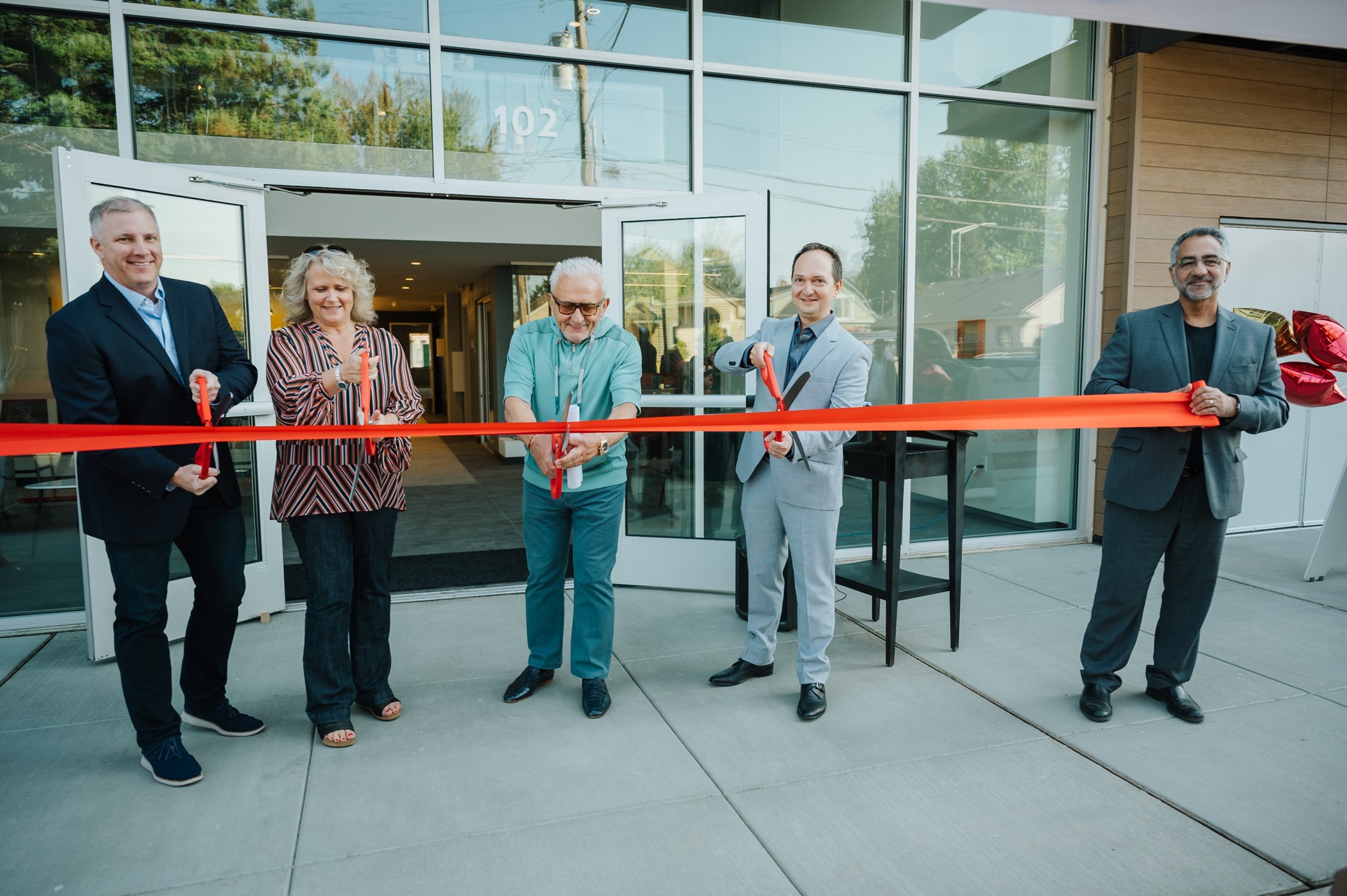 (l-r): Interim Executive Director of Master Builders Association of King and Snohomish Counties Jerry Hall; City of Kent Mayor Dana Ralph; DMG Capital Group Owner Dr. David Myaskovsky; GIS International Group CEO Eugene Gershman; and IHB Architects Principal Imad H. Bahbah AIA.